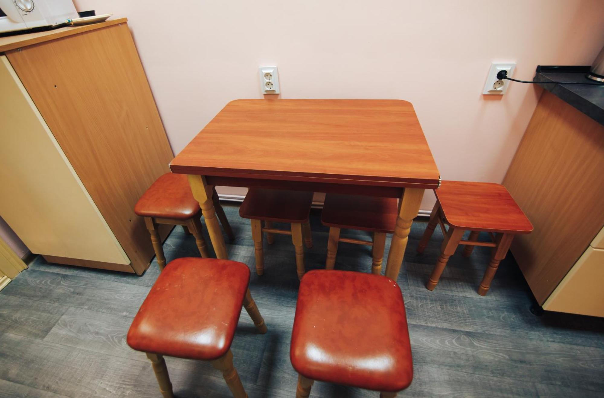 Hostel “Lime” Ivano-Frankivsk Ngoại thất bức ảnh